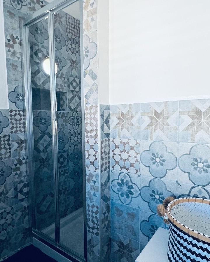Oltremare Apartments Санта Флавия Екстериор снимка
